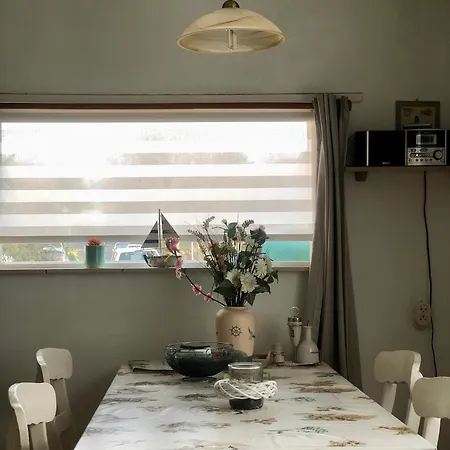 Holiday home Einseitig Angebautes Sommerhaus Mit Garten